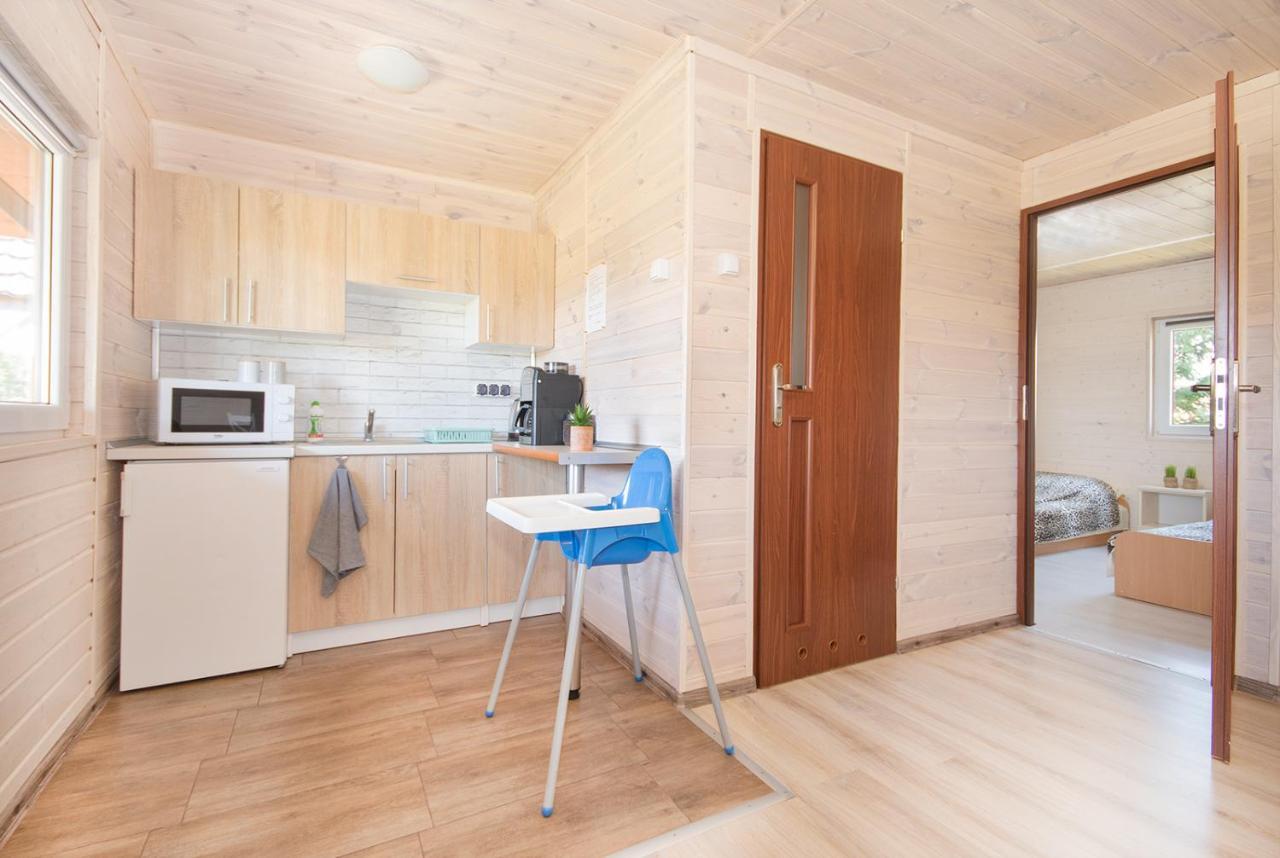 Przyjazna Osada - Domki I Apartamenty Ujście-Darłowskie Exterior photo