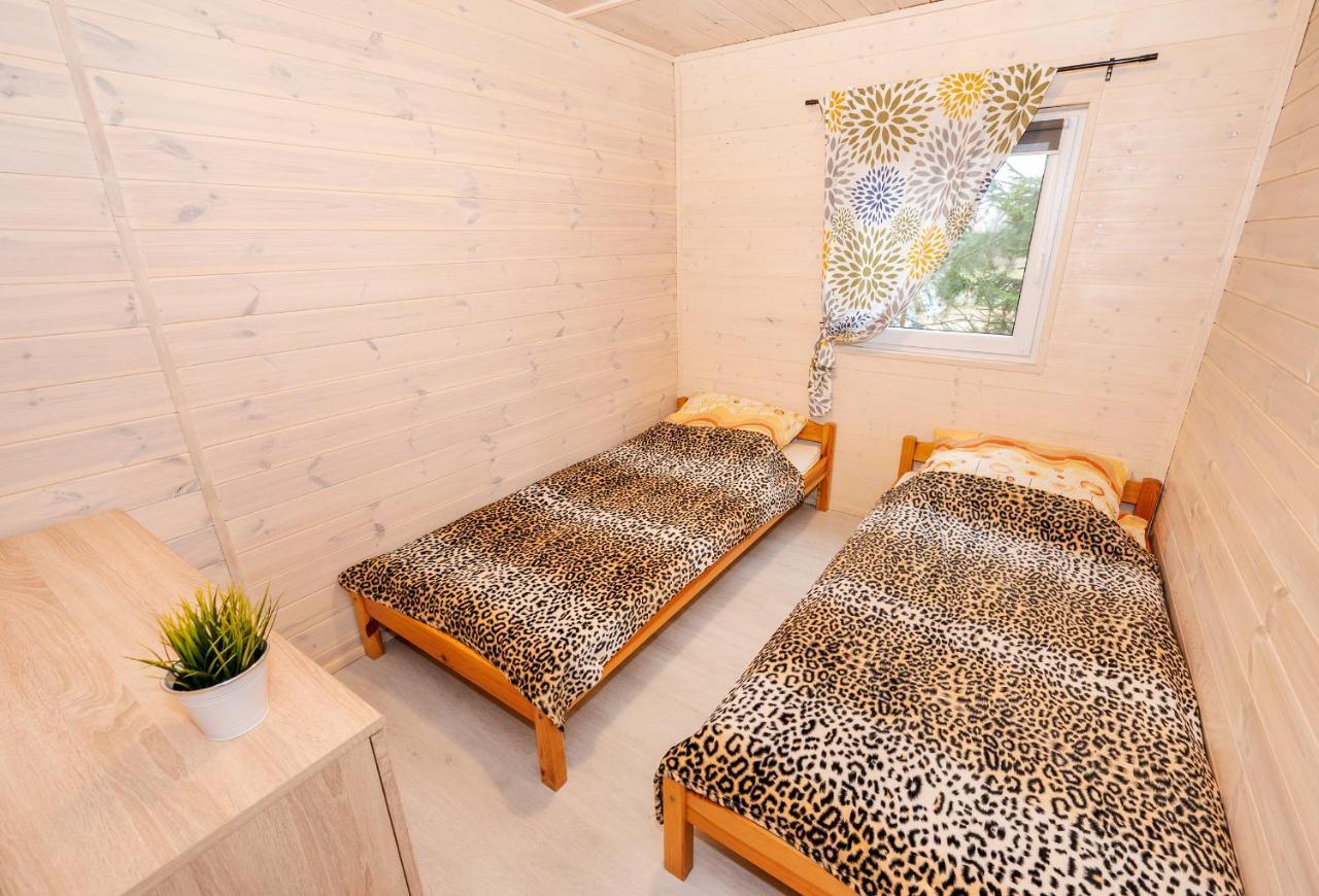 Przyjazna Osada - Domki I Apartamenty Ujście-Darłowskie Exterior photo