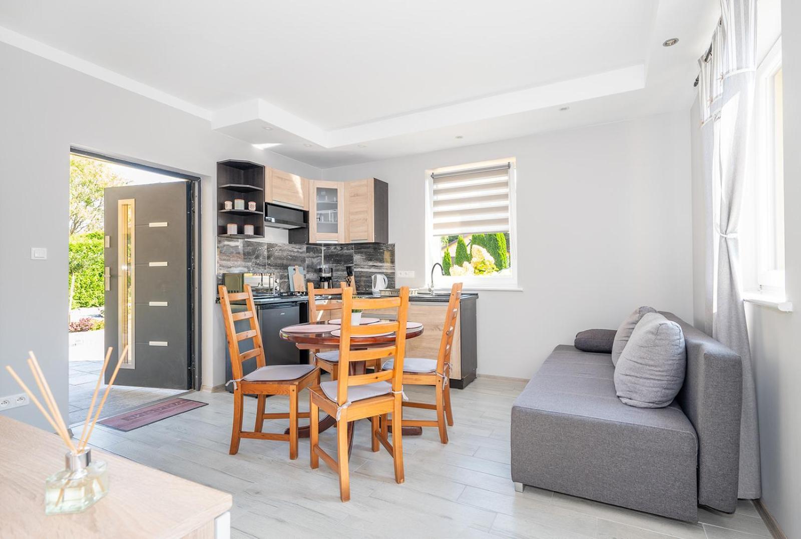 Przyjazna Osada - Domki I Apartamenty Ujście-Darłowskie Exterior photo